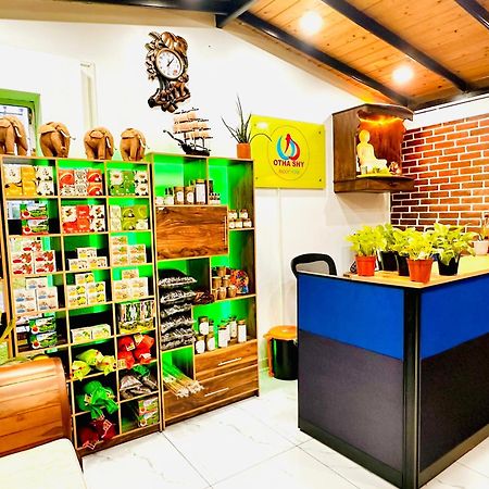 Otha Shy Airport Transit Hotel Katunayaka Εξωτερικό φωτογραφία