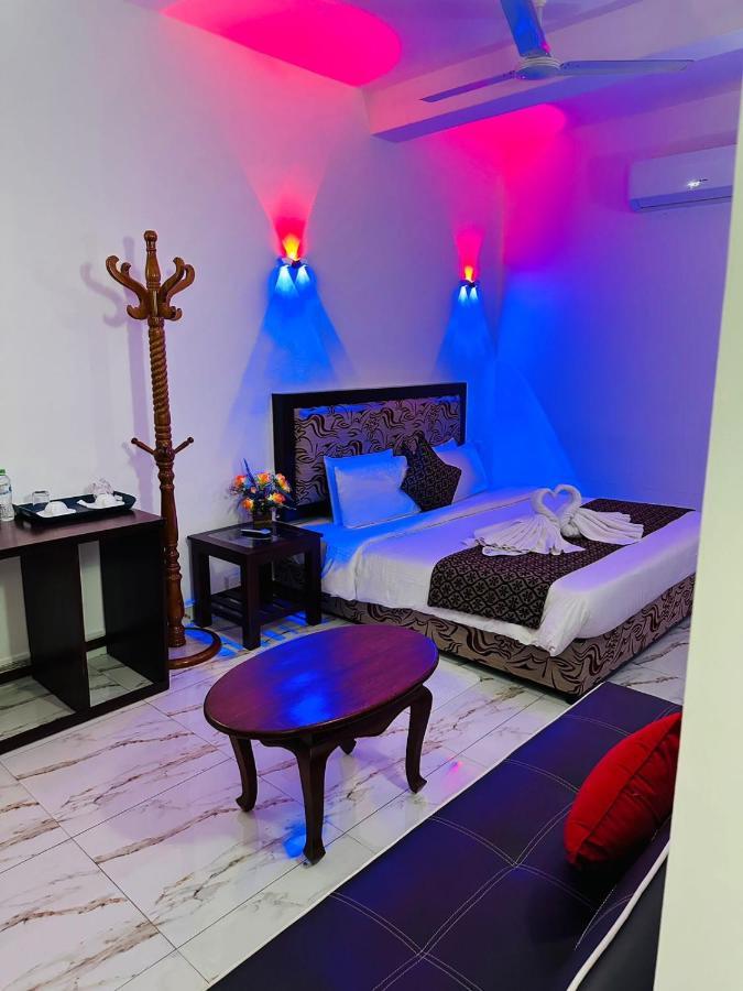 Otha Shy Airport Transit Hotel Katunayaka Εξωτερικό φωτογραφία