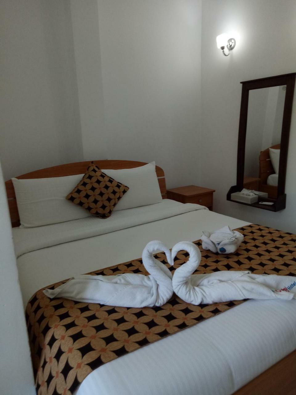 Otha Shy Airport Transit Hotel Katunayaka Εξωτερικό φωτογραφία